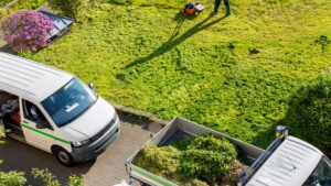 Lawn care cost in Ontario